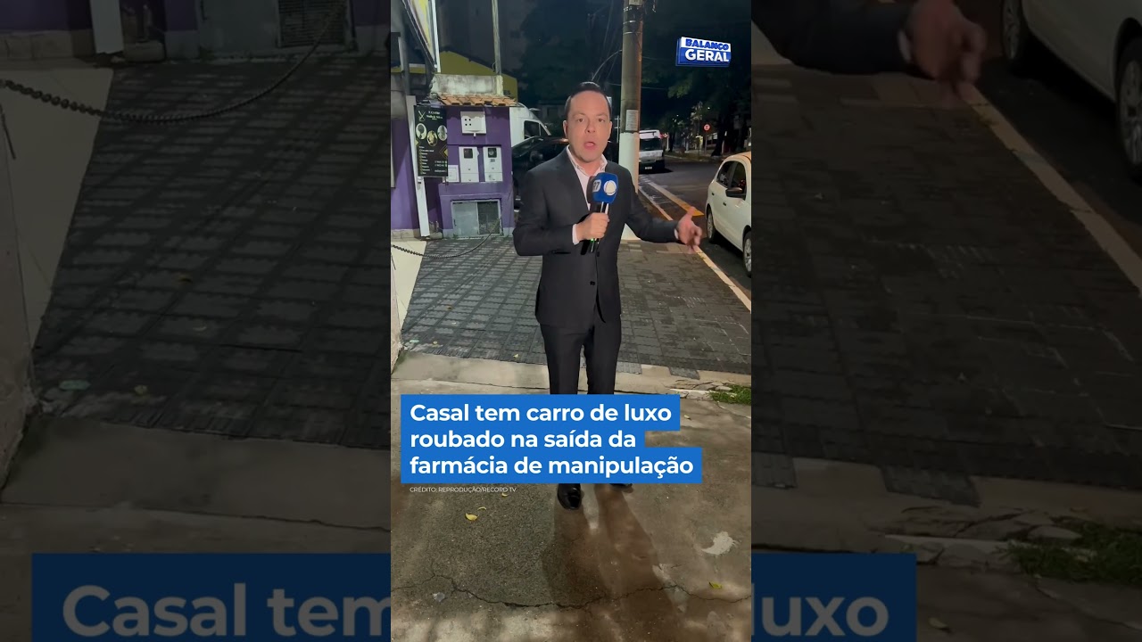 Casal tem carro de luxo roubado na saída da farmácia de manipulação #Shorts