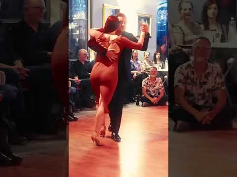 Dancing Milonga - Max Vera & Cornelia Roy - Tango Performance in Berlin