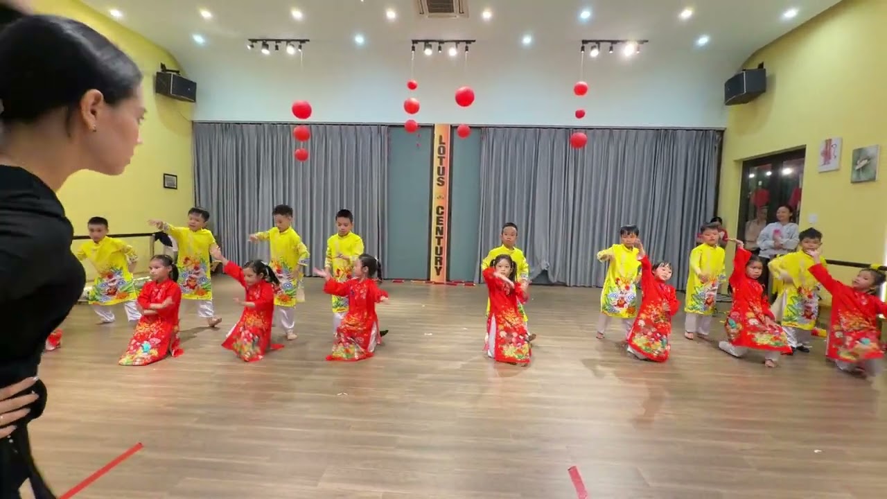 Vui như tết mashup trước giờ G