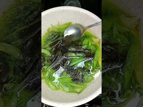 كان لازم اشكرك قدام العالم كله حطي الشاي علي قشور البسله قالتلي ستي معجزة لكل العالم