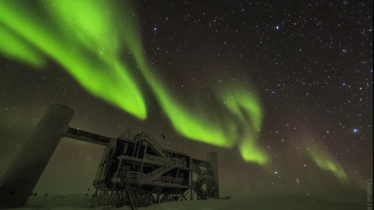 Auroras At The South Pole Youtube
