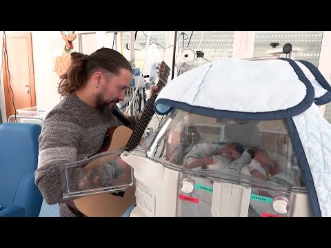 El Hospital Materno Infantil de Badajoz pone en marcha un proyecto de musicoterapia en neonatos