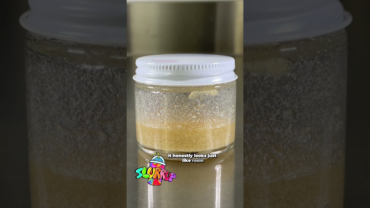 Полностью расплавленный, настолько чистый, что выглядит как канифоль.