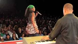 The Lord is My Shepherd by Nicole C. Mullen in Zimbabwe chords