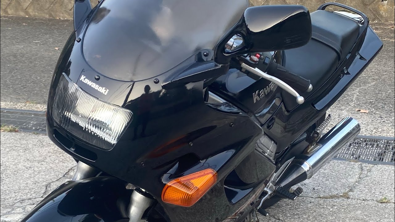 SOLD] 94,000 yen ZZR250. It's cheap but has great acceleration! A