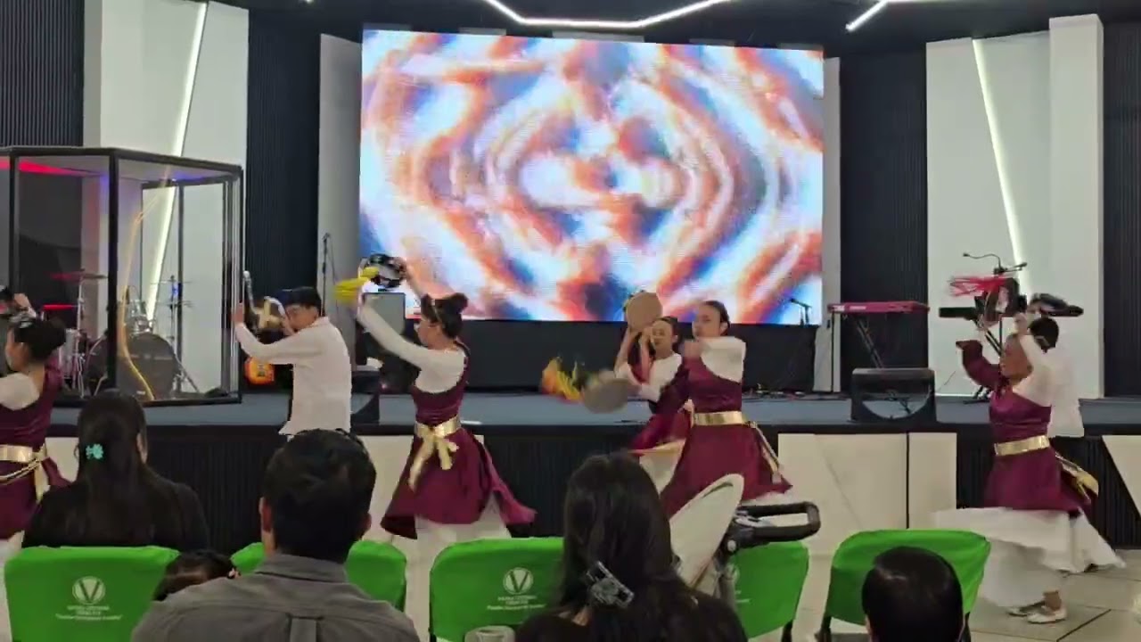 Danza/ Cantos de Liberación 