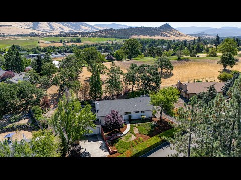 630 Oak Knoll Drive, Ashland, OR home video tour