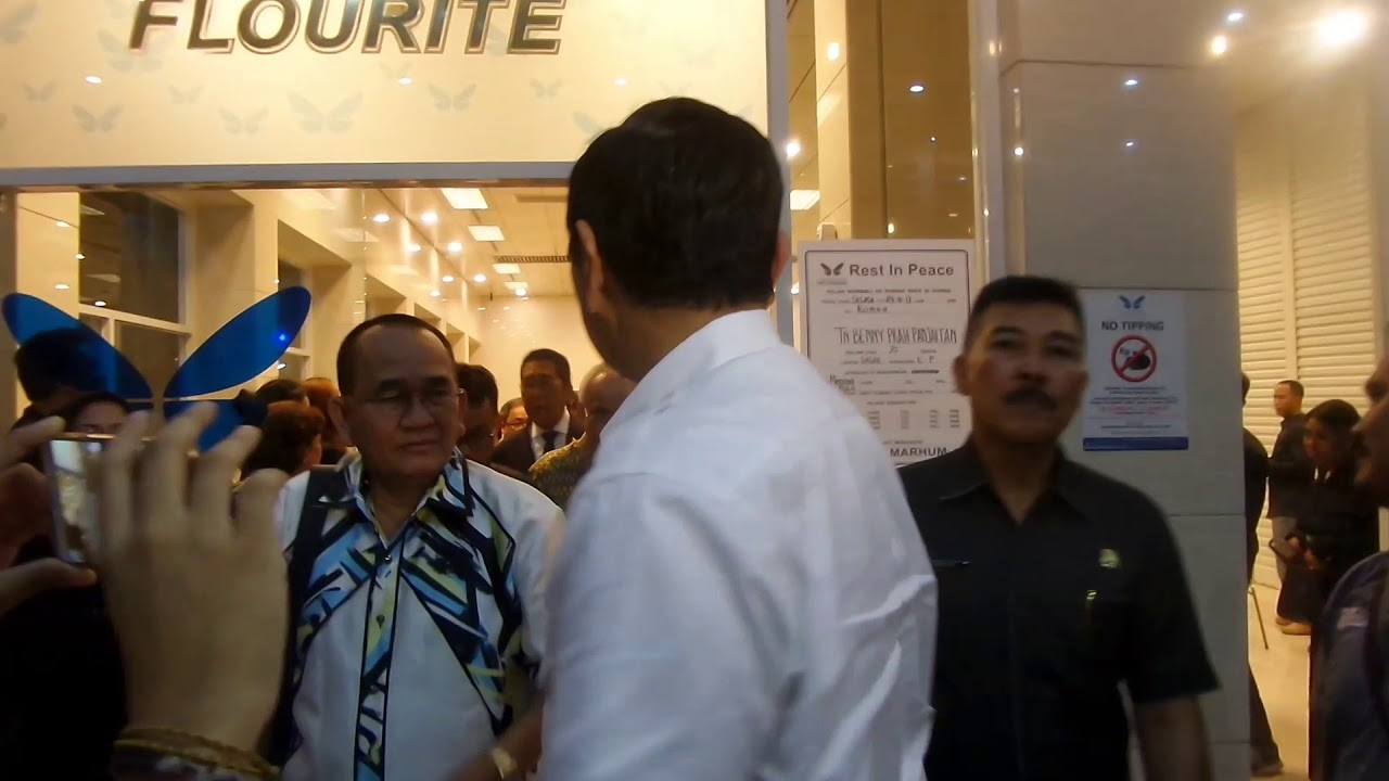 Luhut Panjaitan Ucap Belasungkawa untuk Benny Panjaitan