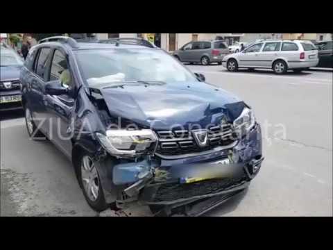 Accident rutier în Constanța, la intersecția străzilor Ion Rațiu cu Mircea cel Bătrân