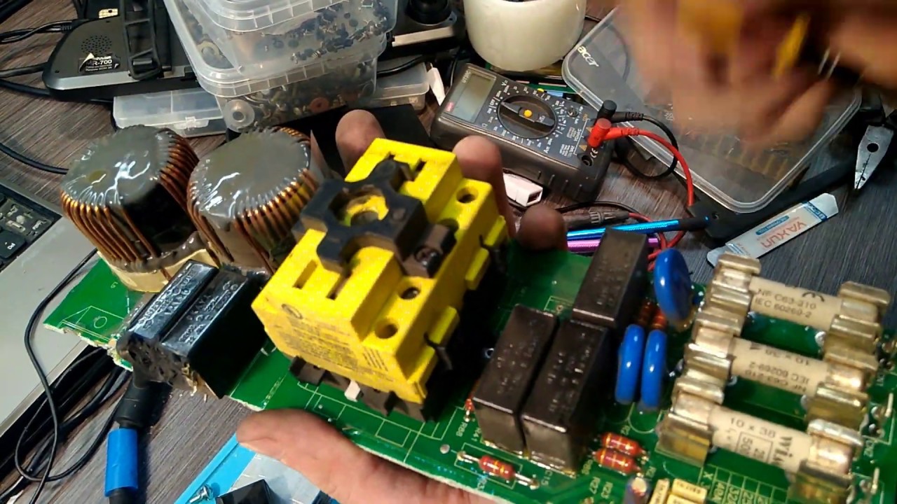 🚜⚡ Ремонт разломанного зарядника для литиевый аккумуляторов STARK ...