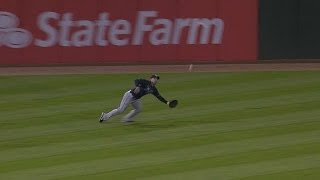 Joyce dives for catch, doubles off Abreu