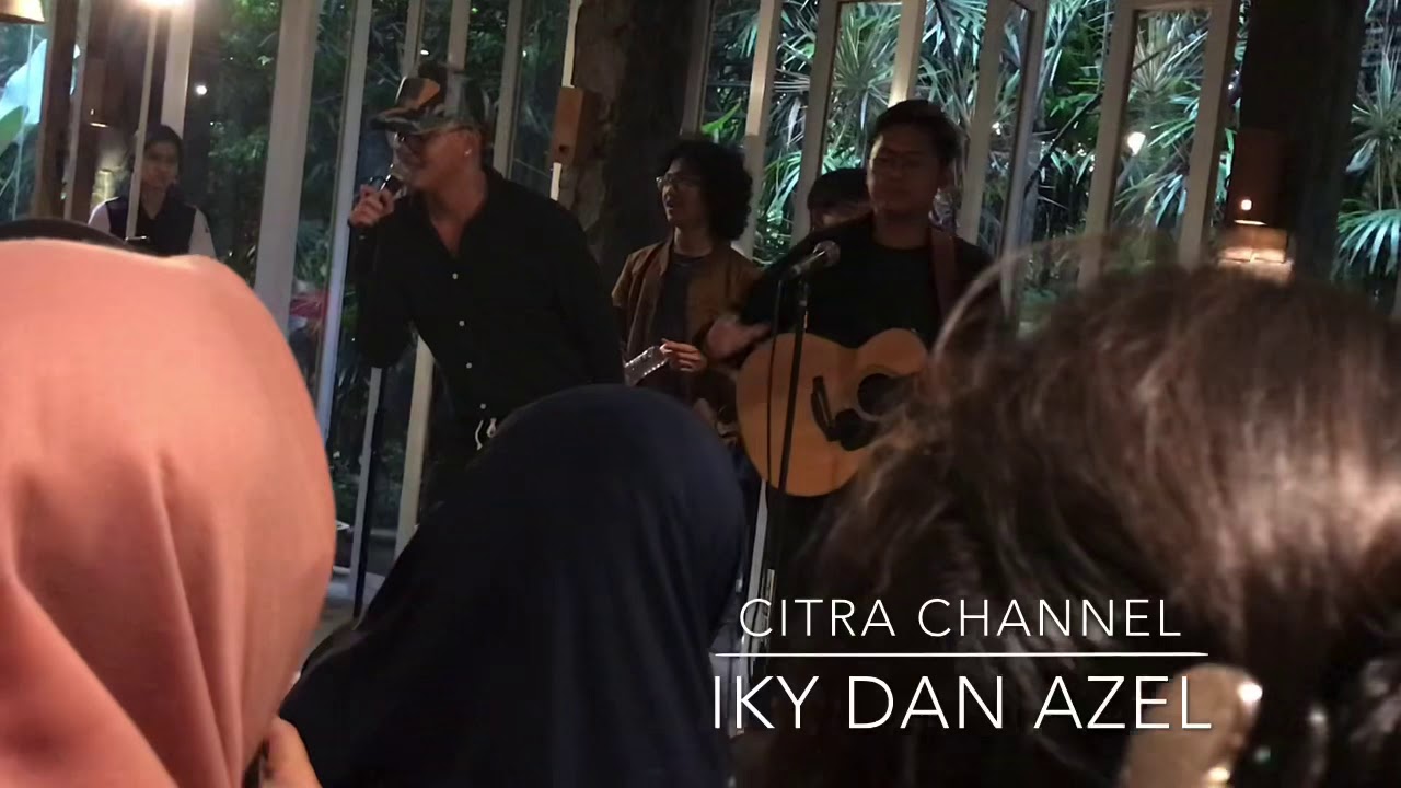 PERDANA !! RIZKY FEBIAN NYANYI DI DEPAN KEKASIHNYA BAWAIN LAGU “ NONA “