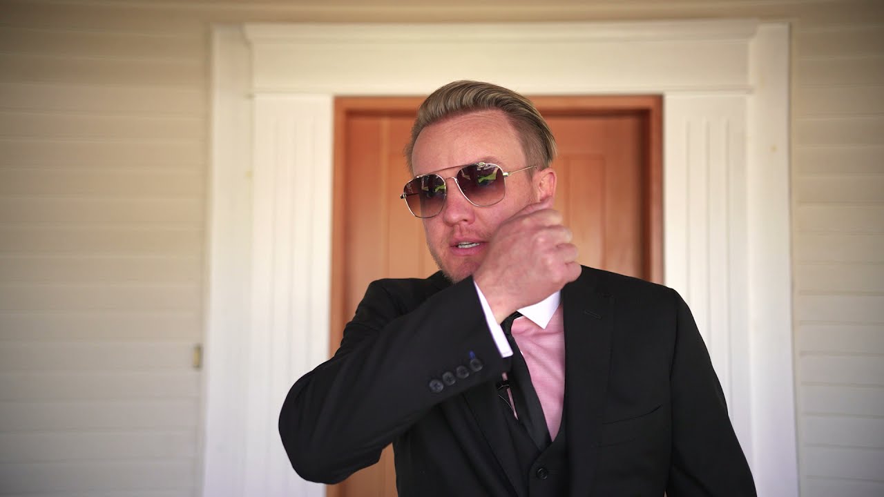 Hosted 4k Property Tour ~ Secret Service Security Agent ~ 27096 28 Ave, Langley by Jessi Johnson