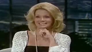 Johnny Carson 1981 07 31 Angie Dickinson and Dom DeLuise