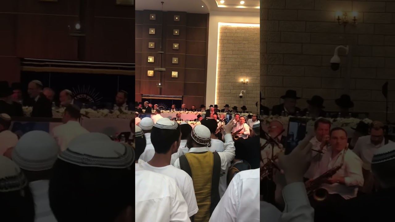 Avraham Fried singing Yerushalayim Shel Zahav at Merkaz Harav on Yom Yerushalayim