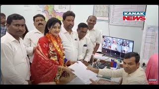 Barchana BJD MLA Candidate Varsha Priyadarshini Files Nomination