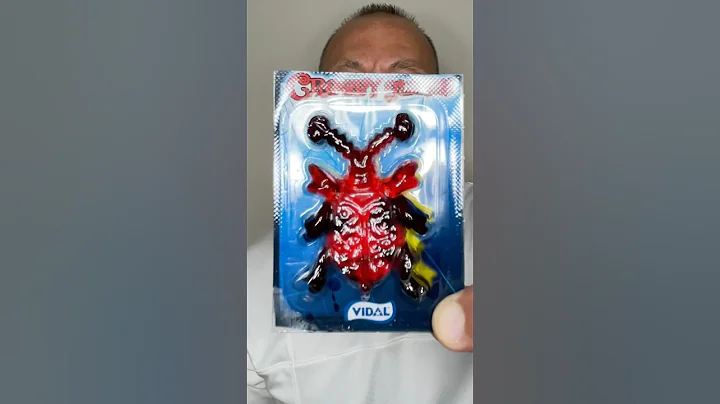 👂 ASMR VIDAL CREEPY GUMMY CANDY “THE BEETLE” AND EATING SOUNDS 👂#asmr #shorts