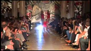 Harlem Shake Catwalk