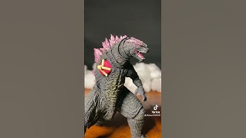 Godzilla is tougher than that #godzillaxkongthenewempire #godzilla #shimo #actionfigures ￼