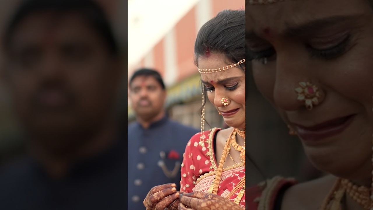 Wedding Bidai Emotional Moment 