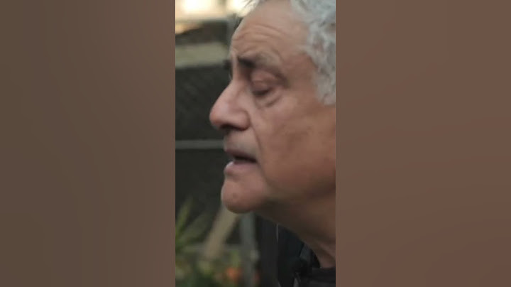 Resident cries as he finds his house after LA wildfire