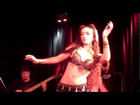 Amanda Isabella Belly Dancer Lestats 2