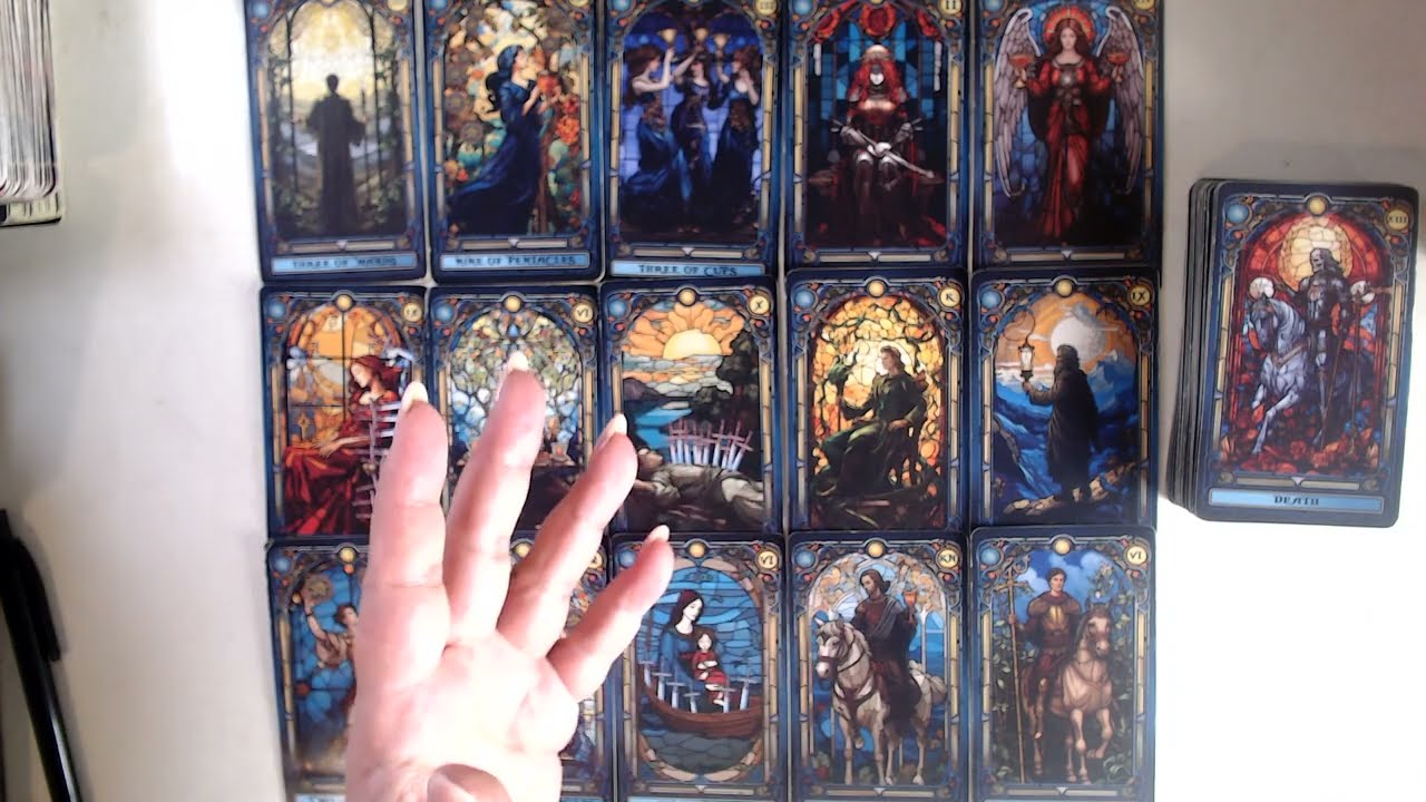 Αποκαλύψεις και Μυστικά! Τι έρχεται στο μέλλον?