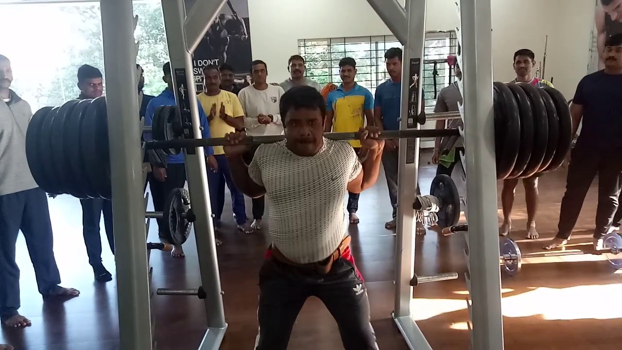 Mr India LM KARIBASAPPA international body builder