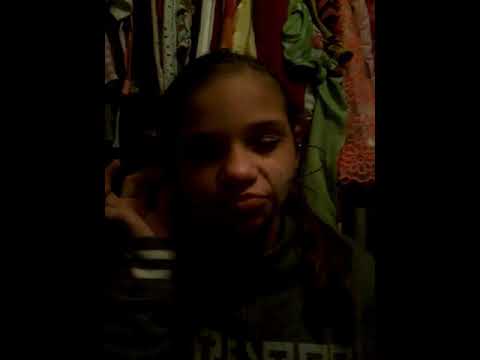 ASMR-POPCORN EATING tapping and kissing YOU.
