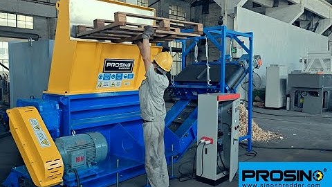 Wood Pallet Shredding and Nail Separating System with Auger Conveyor