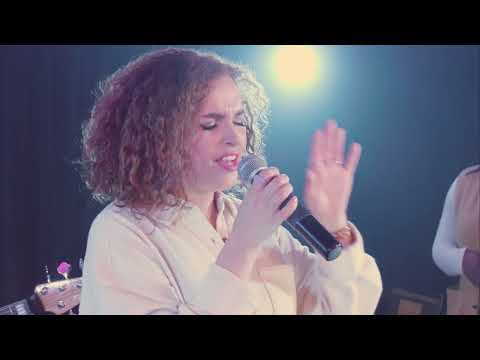 DAPHNE RICHARDSON - My Heart Your Throne 1 YouTube video thumbnail