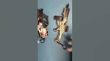 Apex Legend Peripheral Hemlok & L-STAR EMG Gun Model Keychains