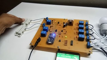 ชุดอุปกรณ์ควบคุมไฟฟ้า 4 ช่อง ด้วย App Blynk  และแจ้งเตือนผ่าน Line 2 ช่อง