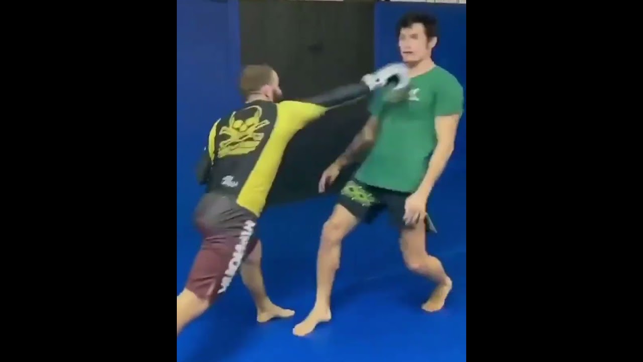 Can't catch the former featherweight MMA king 👑