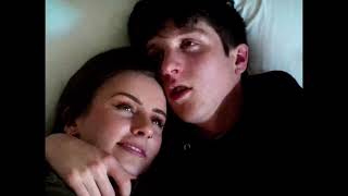 Powfu & beabadoobee - death bed (coffee for your head) [Official Music Video]