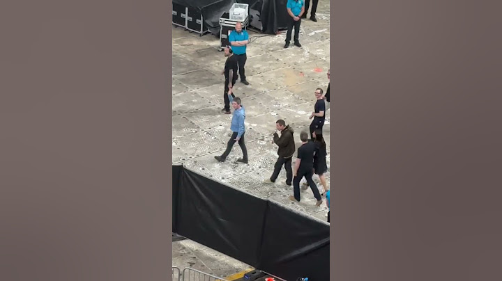 Liam and Noel Gallagher Walk Together #oasis #oasis2025 #oasismania #reunion #cardiff