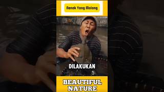 Nenek Yang Malang di gigit kura-kura #shorts