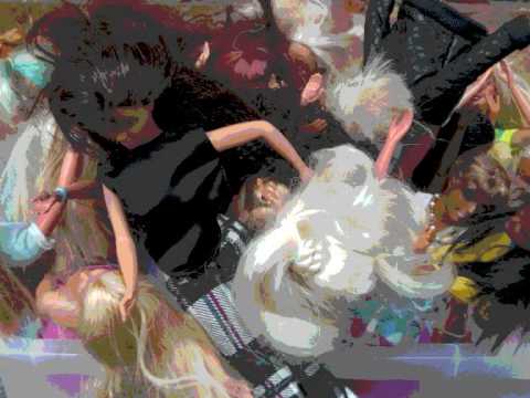 the donnas HEY I'M GONNA BE YOUR GIRL