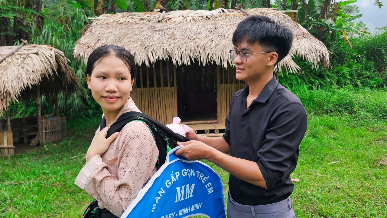 Kind-hearted engineer Tuan gives convenient gadgets to Truc's child.