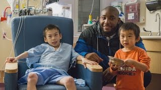 Devon Still visits Cincinnati Children's Wealth