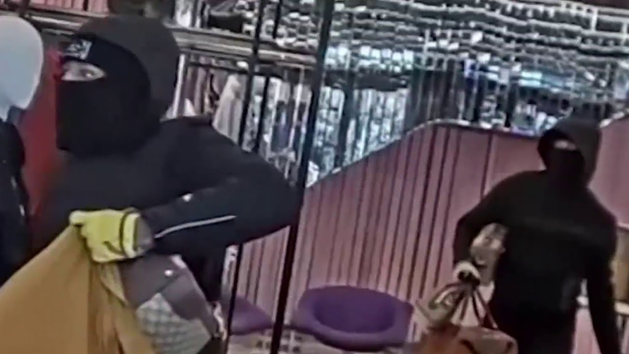 NYC Gucci store robbery crew gets away with $58,000 of merch in broad daylight | NBC New York