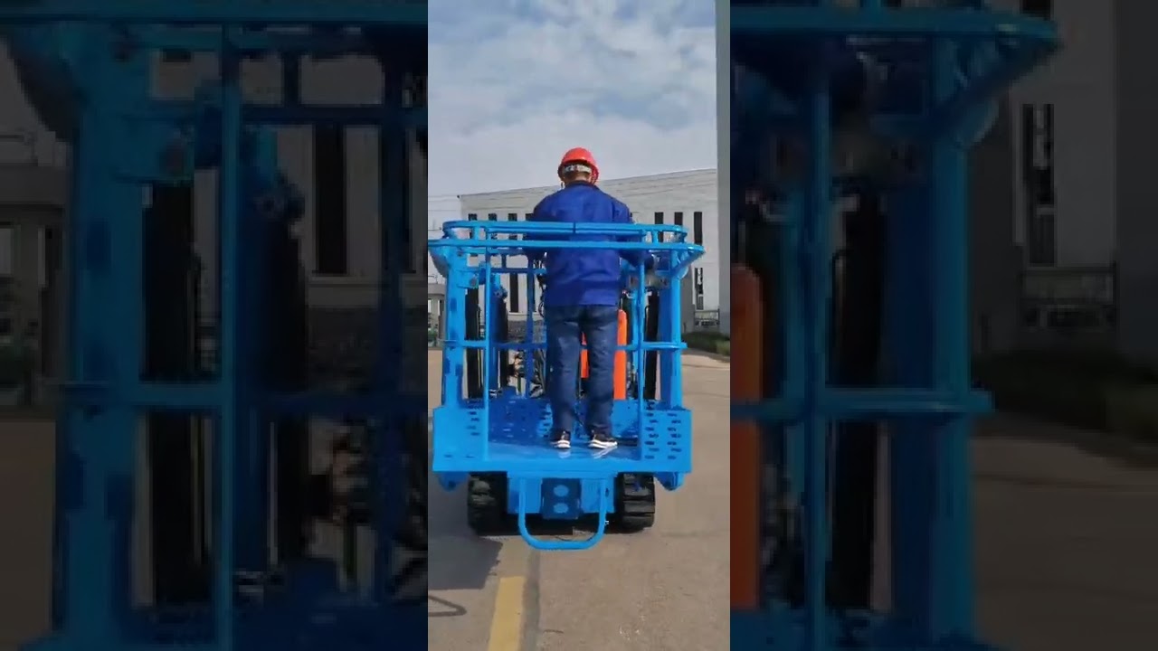 crawler boom lift