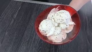 Stracciatella-Eis.