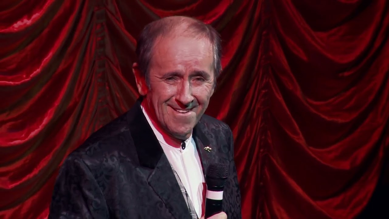 Classic Comedian Duggie Brown joke about a Talking Dog from Barnsley!