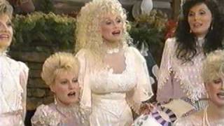 Dolly Parton singing &amp; joking with her sisters (From the Home For Christmas special)