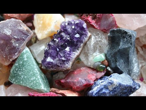 Vídeo: Diferença Entre Mineral E Elemento