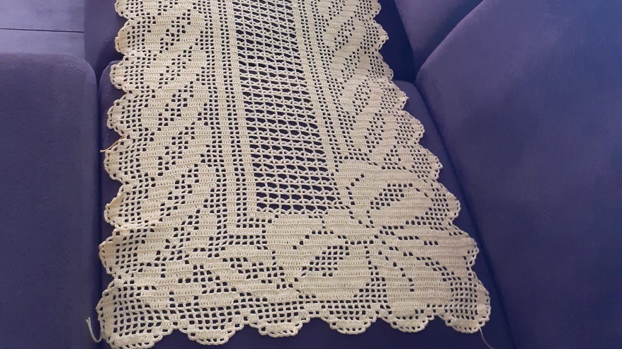 Caminho de Mesa em Crochê filé- 2 Laços Parte 3/5 #crochefile