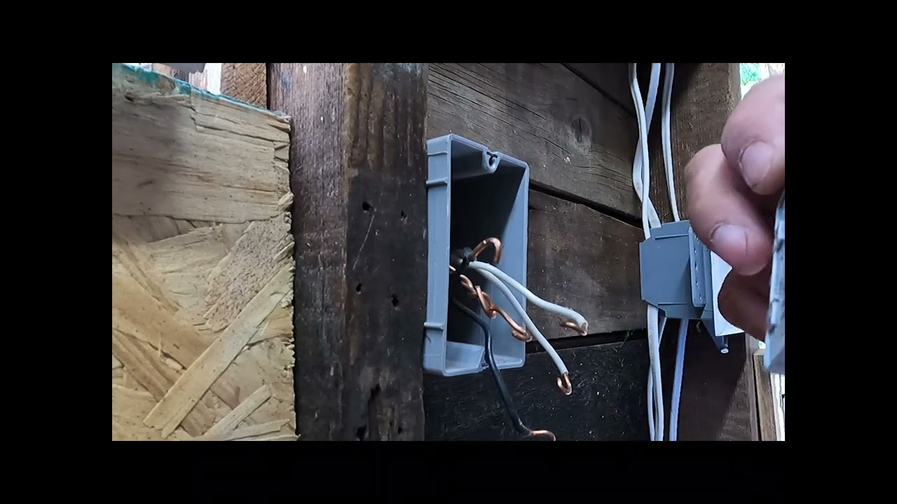 How to change a plug-in outlet, (USA) fast and simplified. It's not as hard as you think!