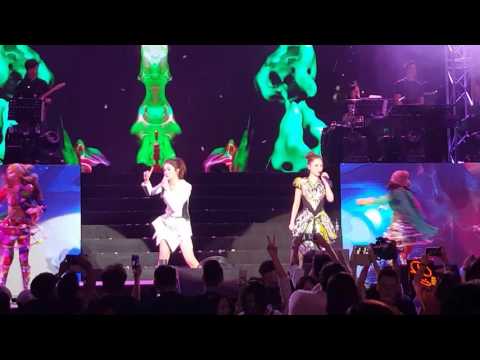 《大红大紫》(一小段) #TWINS #LOL#世界巡迴演唱會大馬雲頂站