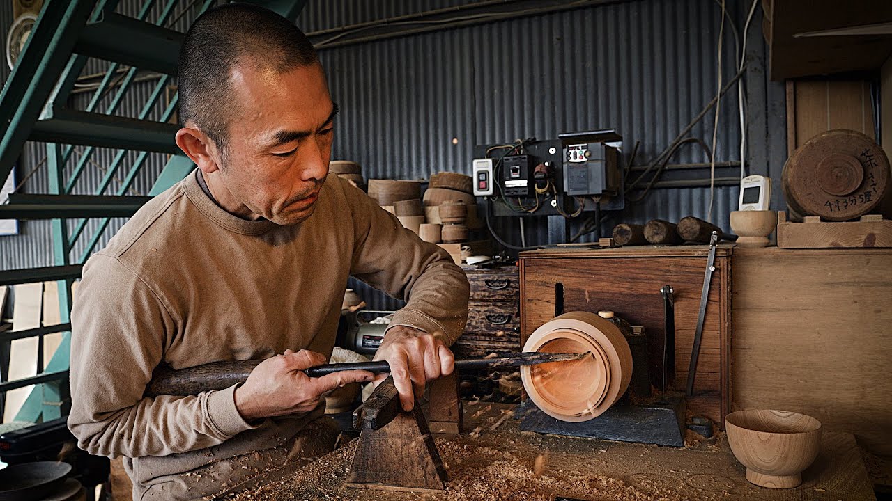 Чаша благодати, японский Ован. Мастерство и творения мастера направлены на человеческое счастье.